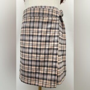 Sky and Sparrow Plaid Wrap Mini Skirt Size M Beige Check Preppy Style